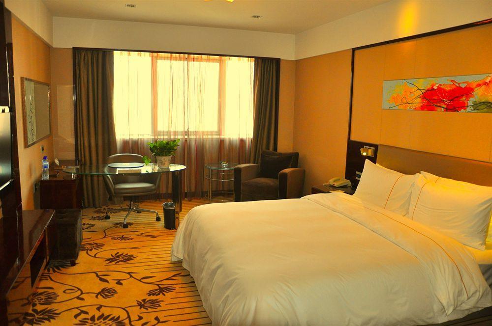 Inzone Garland Hotel Tế Nam Ngoại thất bức ảnh