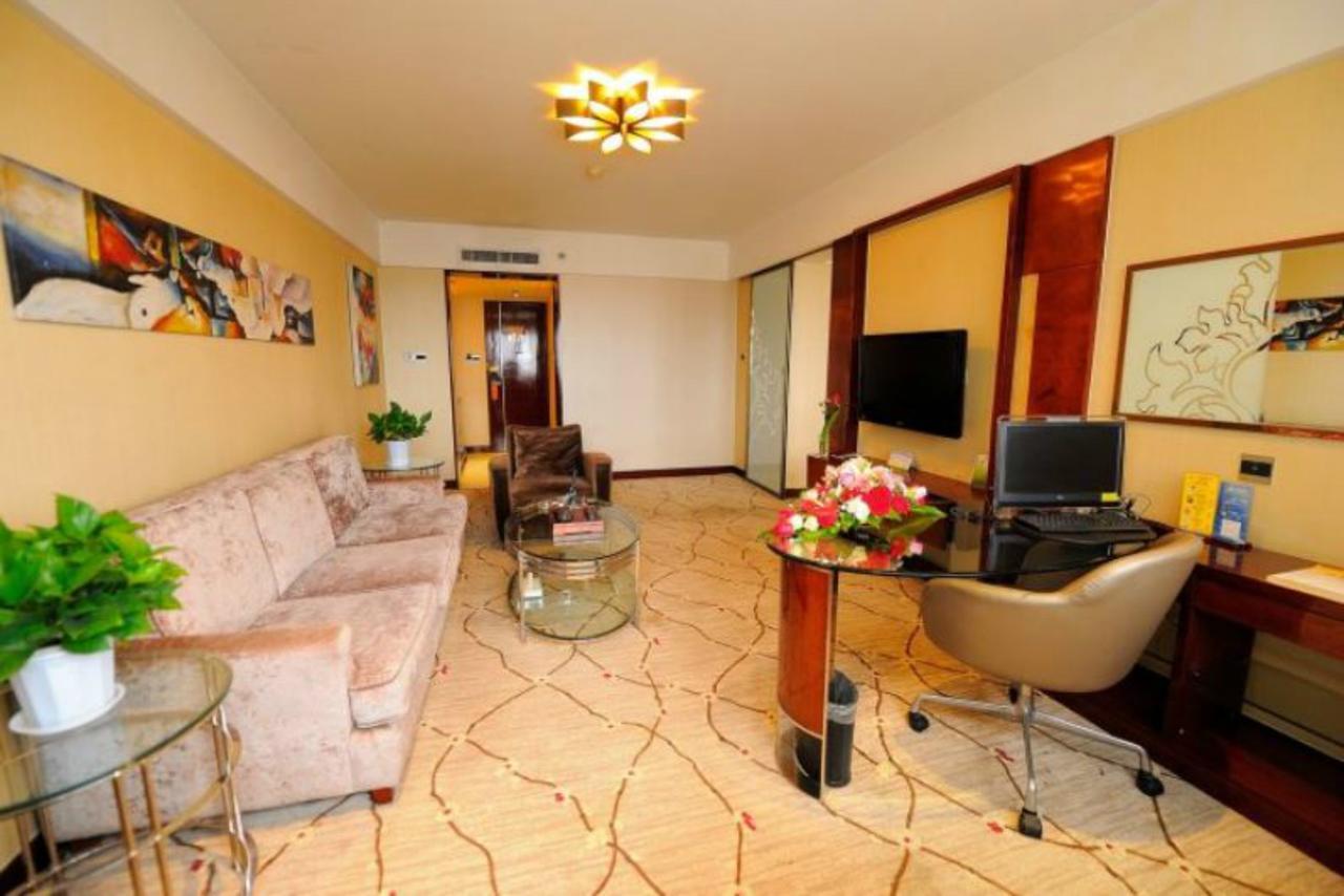 Inzone Garland Hotel Tế Nam Ngoại thất bức ảnh